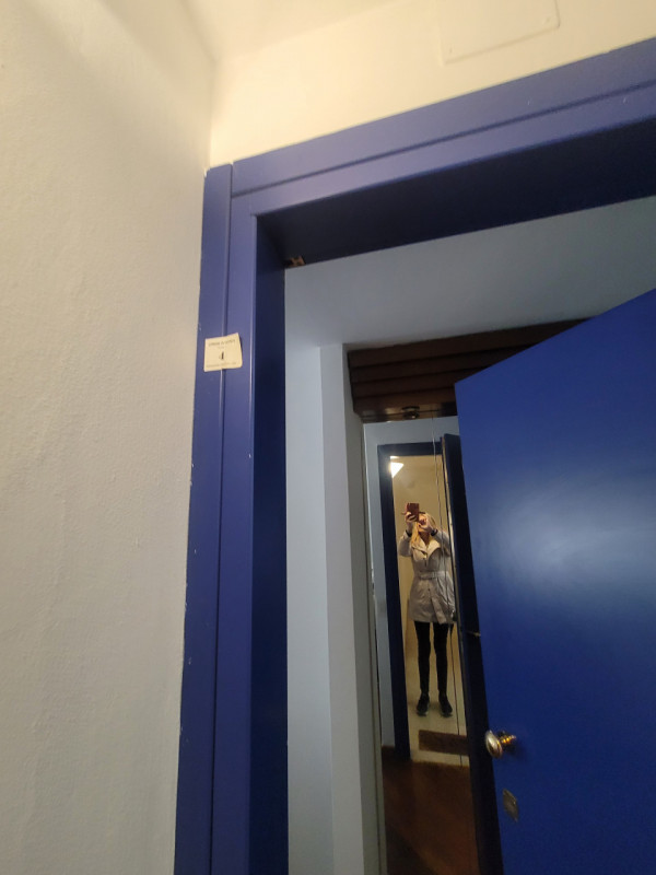 AFFITTIAMO ELEGANTE BICAMERE NEL CUORE DEL CENTRO STORICO, a soli 100 metri da Piazza dei Signori...