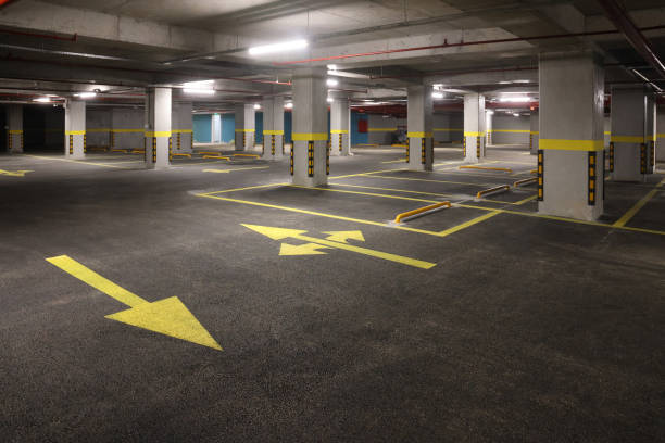 PADOVA EST - Corso Stati Uniti: Vendesi posto auto in autorimessa. 
L'acceso è servito di serrand...