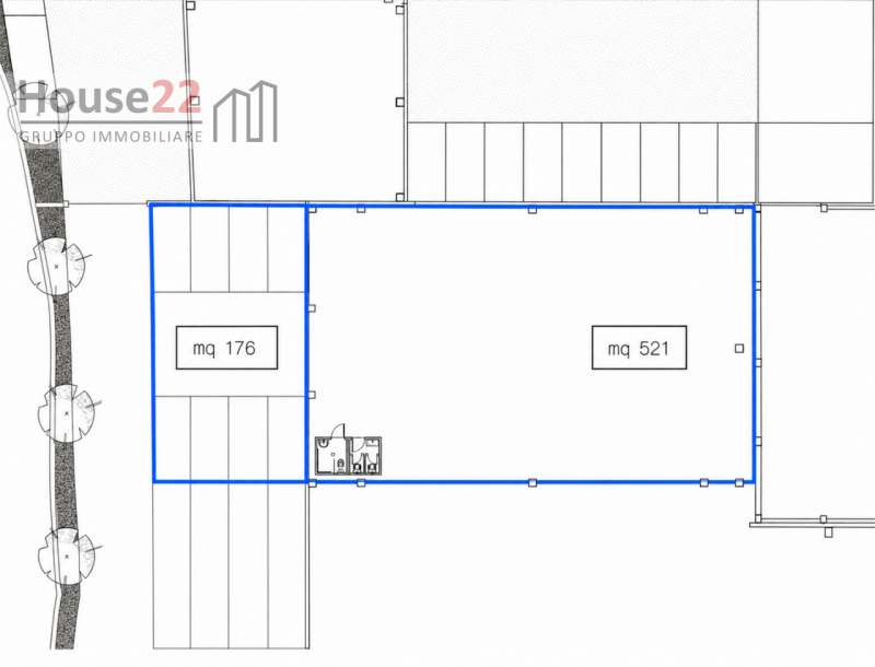 CONCESIO - BRESCIA. In zona industriale artigianale CAPANNONE di Mq 520 al piano terra con area e...