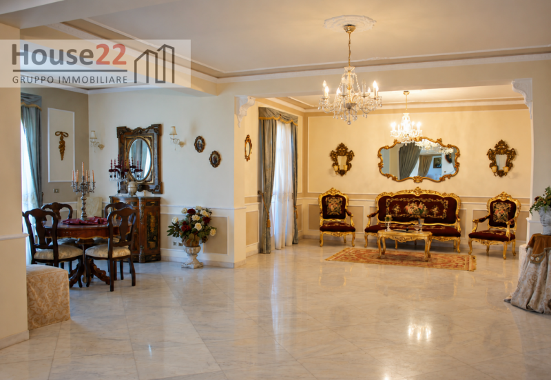 FUNARI (MESSINA - SICILIA). PRESTIGIOSA VILLA situata sulla dolce collina di Furnari, a pochi pas...