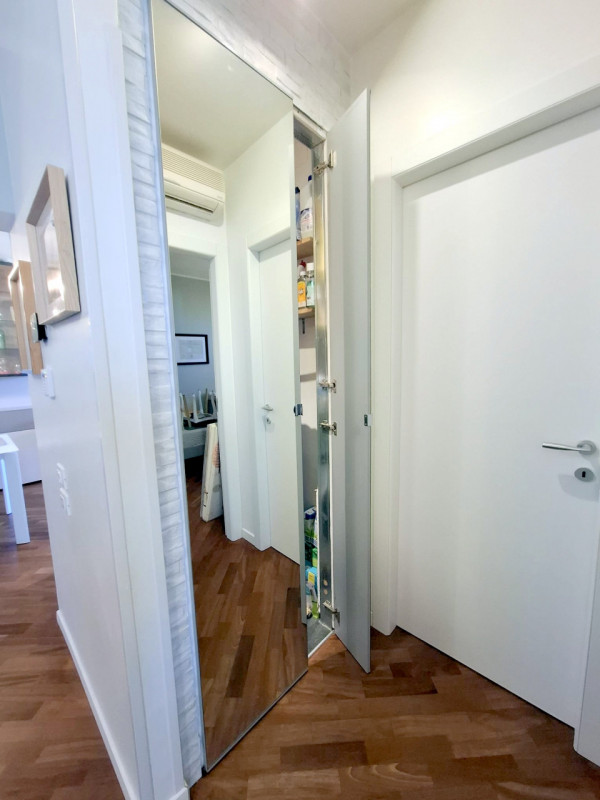 CAMIN ELEGANTE DUPLEX 3 CAMERE €.235.000 - rif.GB052

LA CASA CHE NON RICHIEDE ALCUN LAVORO: ELEG...