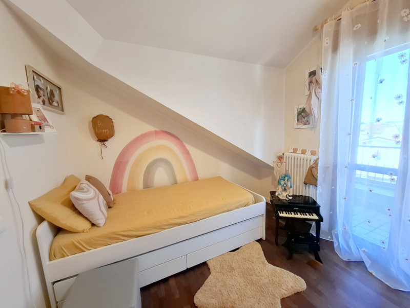 CAMIN ELEGANTE DUPLEX 3 CAMERE €.235.000 - rif.GB052

LA CASA CHE NON RICHIEDE ALCUN LAVORO: ELEG...