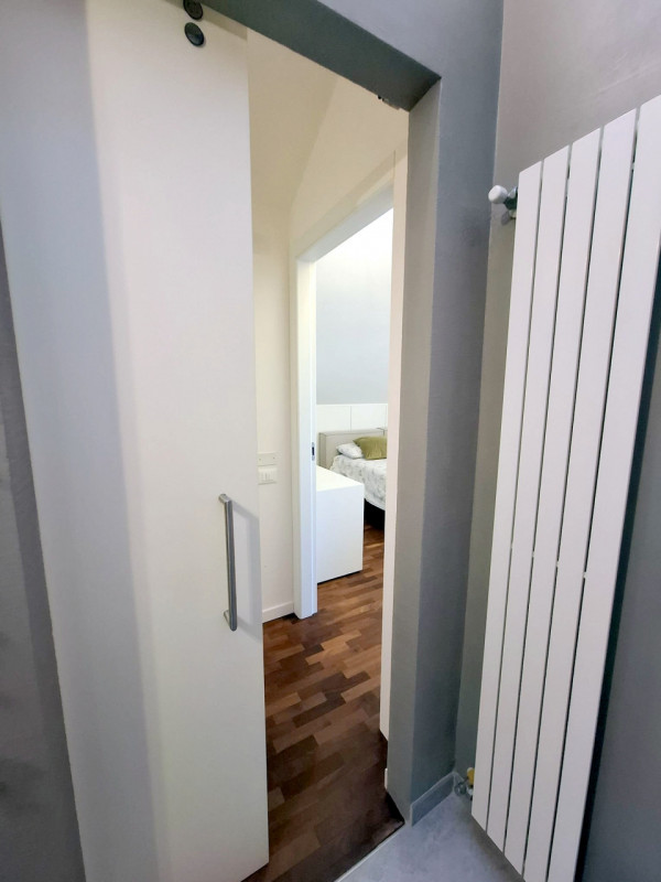 CAMIN ELEGANTE DUPLEX 3 CAMERE €.235.000 - rif.GB052

LA CASA CHE NON RICHIEDE ALCUN LAVORO: ELEG...