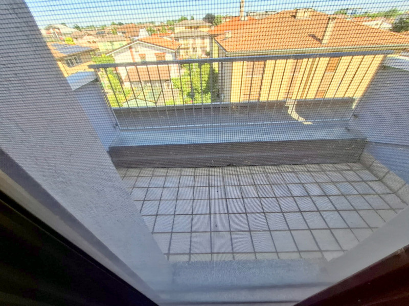 CAMIN ELEGANTE DUPLEX 3 CAMERE €.235.000 - rif.GB052

LA CASA CHE NON RICHIEDE ALCUN LAVORO: ELEG...