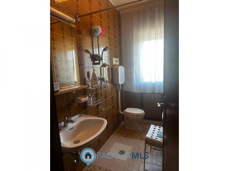 Immobile in esclusiva al Gruppo Padova MLS

Rubano in zona residenziale, comoda a scuole e serviz...