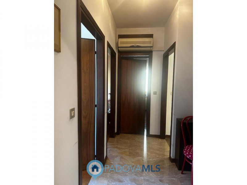 Immobile in esclusiva al Gruppo Padova MLS

Rubano in zona residenziale, comoda a scuole e serviz...