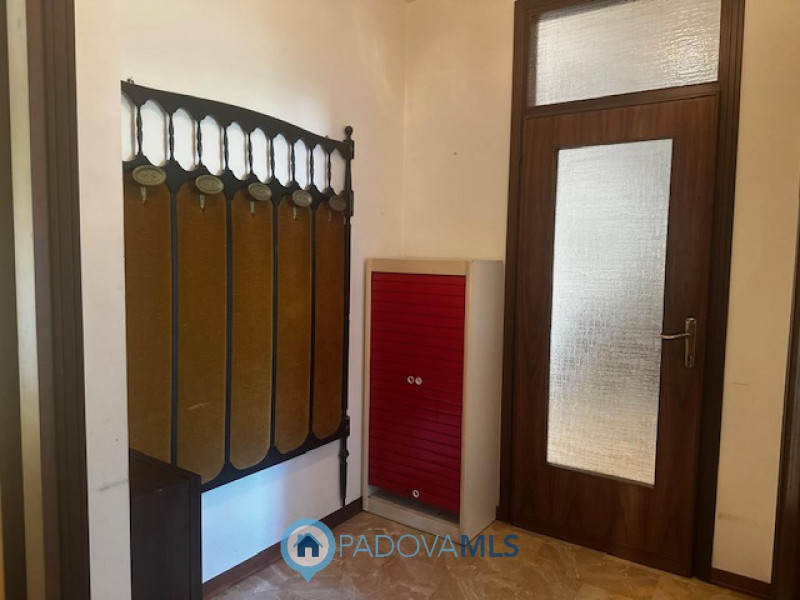 Immobile in esclusiva al Gruppo Padova MLS

Rubano in zona residenziale, comoda a scuole e serviz...