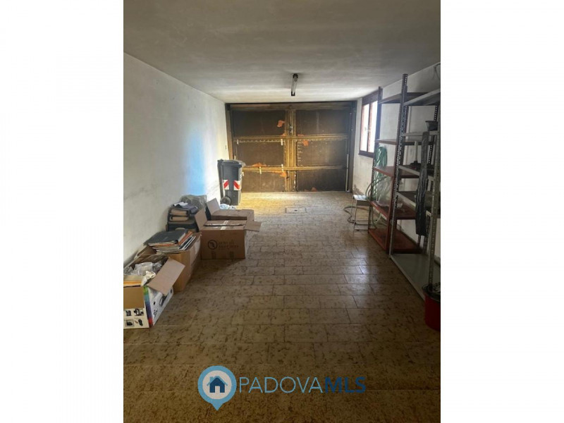 Immobile in esclusiva al Gruppo Padova MLS

Rubano in zona residenziale, comoda a scuole e serviz...