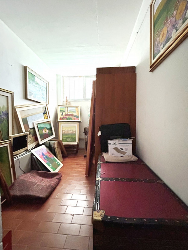 SARMEOLA- Nel quartiere più esclusivo e ricercato della zona, il tutto caratterizzato da aree ver...