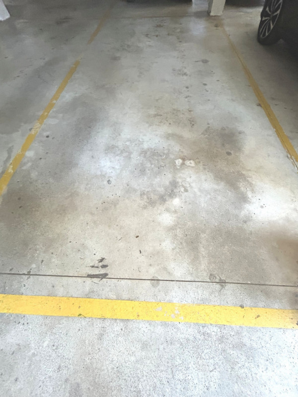 SARMEOLA- Nel quartiere più esclusivo e ricercato della zona, il tutto caratterizzato da aree ver...