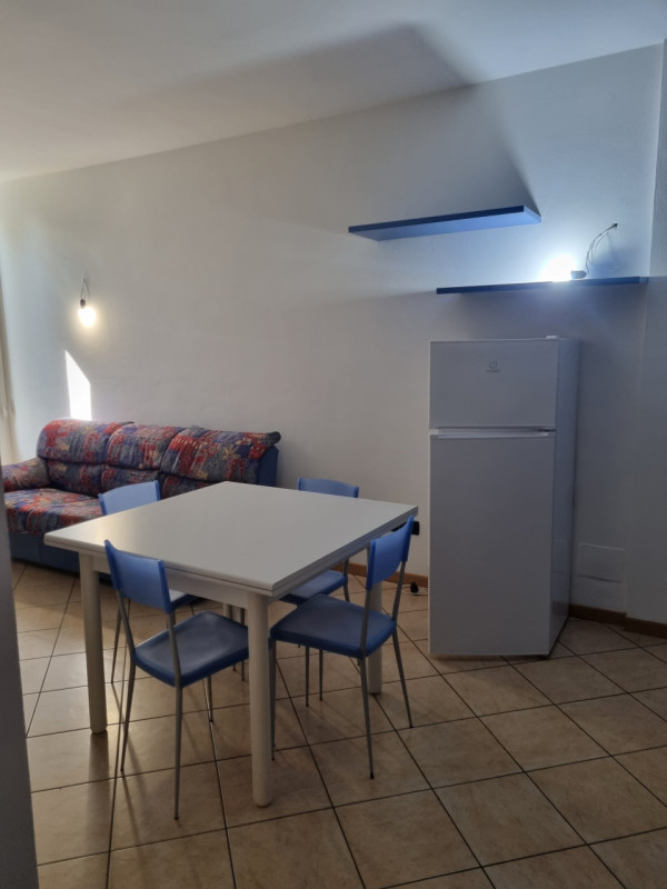 Appartamento bilocale in Este con una superficie di 50 mq.

L'appartamento è completamente arreda...