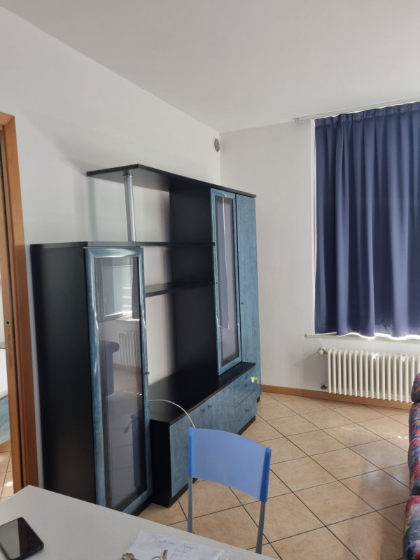 Appartamento bilocale in Este con una superficie di 50 mq.

L'appartamento è completamente arreda...