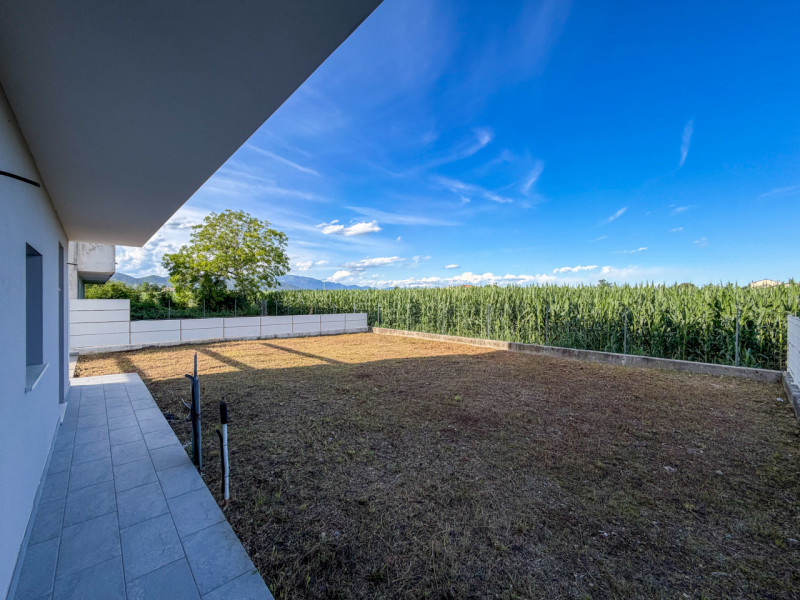 (Per INFO Vittorio 3517343301) Ad Altivole, in una piacevole e riservata zona residenziale, propo...