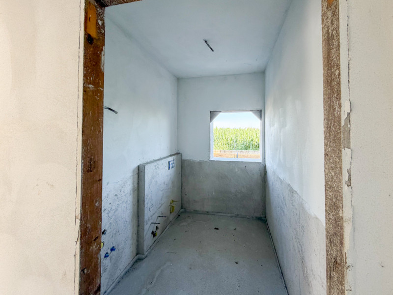 (Per INFO Vittorio 3517343301) Ad Altivole, in una piacevole e riservata zona residenziale, propo...
