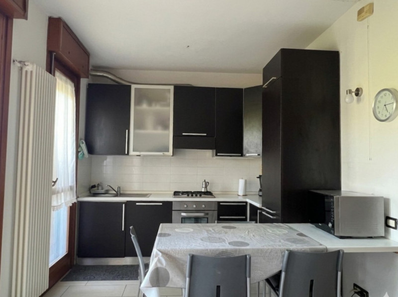 Sarmeola – Zona centrale, vista parco

In posizione comoda a tutti i servizi, proponiamo in vendi...