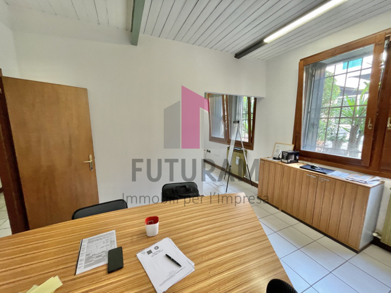 MONTEGALDA- 63FIL - PER INFO 0444/310220

Proponiamo in affitto un ufficio posizionato in punto s...