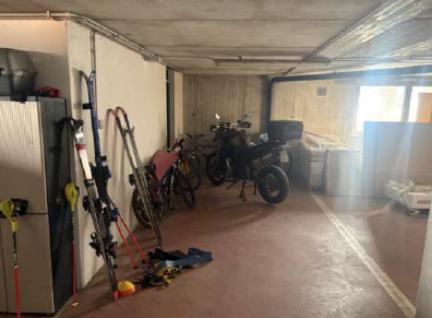 Rif. A.A.45-251

Vendita all'asta - appartamento al 2° piano con garage in data 21 luglio 2026

D...