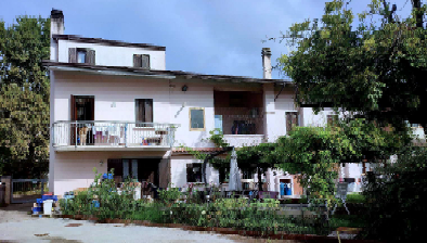 Rif. A.A.277-221

Vendita all'asta - fabbricato residenziale su 3 piani in data 20 luglio 2026

D...