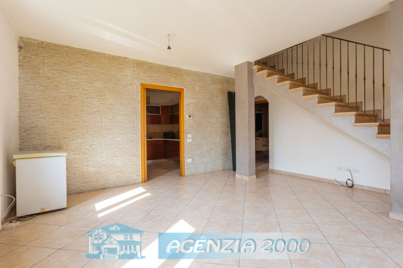 PRENOTA LA TUA NUOVA CASA !!! BELLA BIFAMILIARE CON GIARDINO E PORTICO ESCLUSIVO!!! A CONSELVE IN...