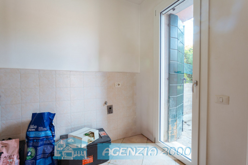 PRENOTA LA TUA NUOVA CASA !!! BELLA BIFAMILIARE CON GIARDINO E PORTICO ESCLUSIVO!!! A CONSELVE IN...