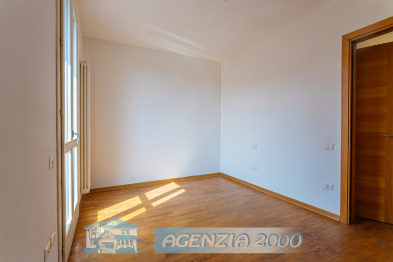 PRENOTA LA TUA NUOVA CASA !!! BELLA BIFAMILIARE CON GIARDINO E PORTICO ESCLUSIVO!!! A CONSELVE IN...