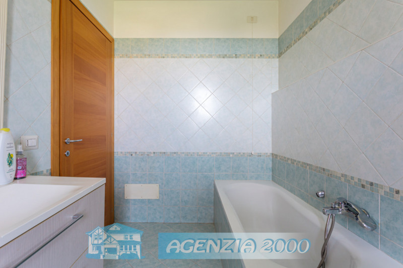 PRENOTA LA TUA NUOVA CASA !!! BELLA BIFAMILIARE CON GIARDINO E PORTICO ESCLUSIVO!!! A CONSELVE IN...