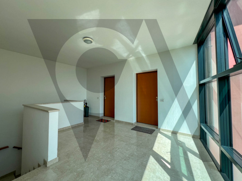 Proponiamo in vendita appartamento duplex a Conche di Codevigo, a soli 13 km da Chioggia e da Pio...