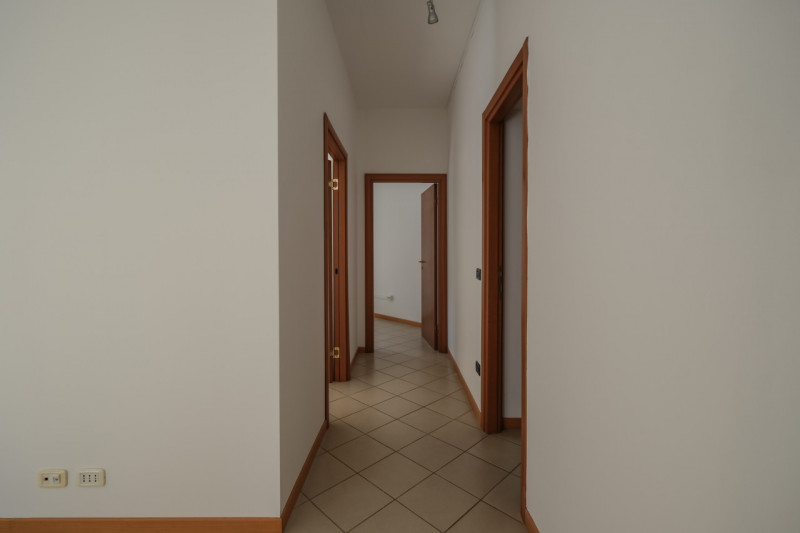 Nel cuore del centro storico di Vicenza, a pochi passi dalla Casa di Cura Eretenia e in posizione...