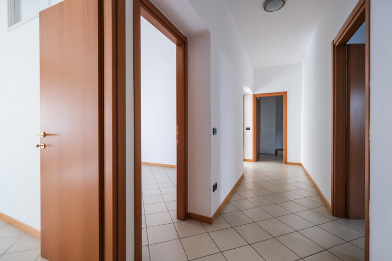Nel cuore del centro storico di Vicenza, a pochi passi dalla Casa di Cura Eretenia e in posizione...