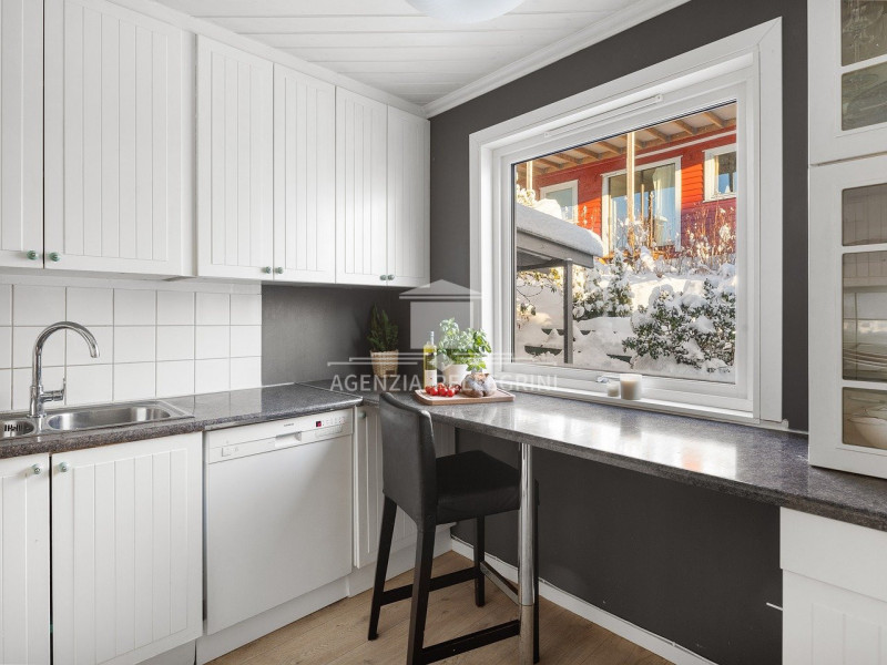 Ad Ospedaletto di Bolzano Vicentino, in una piccola palazzina di soli 4 appartamenti, tutti in fa...