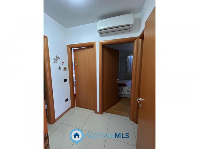 Immobile in esclusiva al Gruppo Padova MLS
PERAGA DI VIGONZA – APPARTAMENTO CON GIARDINO PRIVATO
...