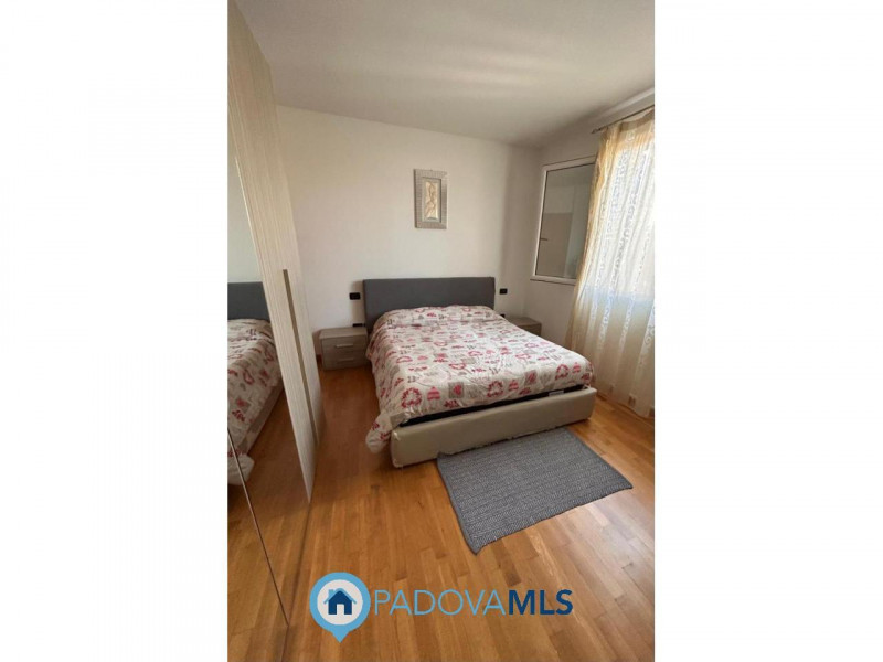 Immobile in esclusiva al Gruppo Padova MLS
PERAGA DI VIGONZA – APPARTAMENTO CON GIARDINO PRIVATO
...