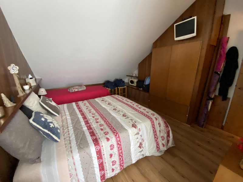 Asiago/Gallio – Esclusivo Duplex su Due Livelli in Residence Curato
Inserito in un residence escl...