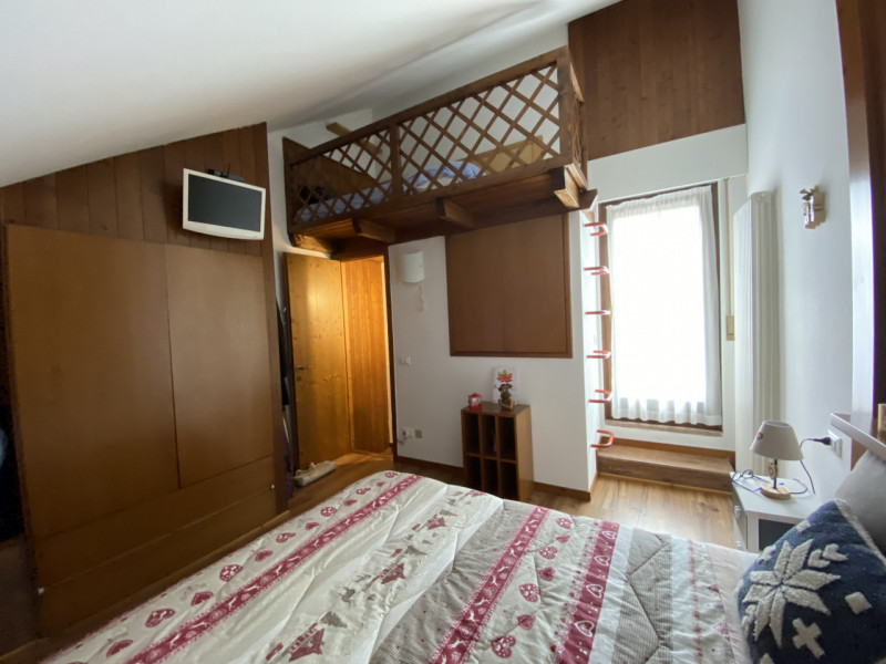 Asiago/Gallio – Esclusivo Duplex su Due Livelli in Residence Curato
Inserito in un residence escl...