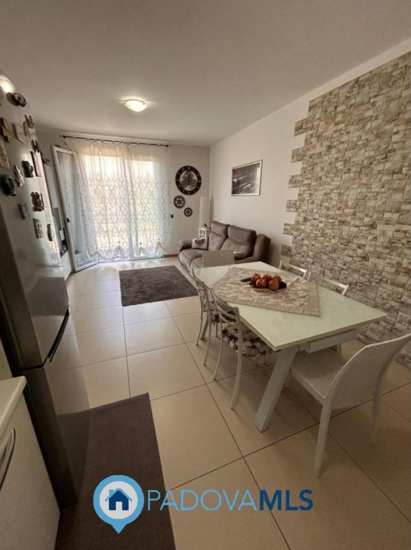 Immobile in esclusiva al Gruppo Padova MLS
PERAGA DI VIGONZA – APPARTAMENTO CON GIARDINO PRIVATO
...