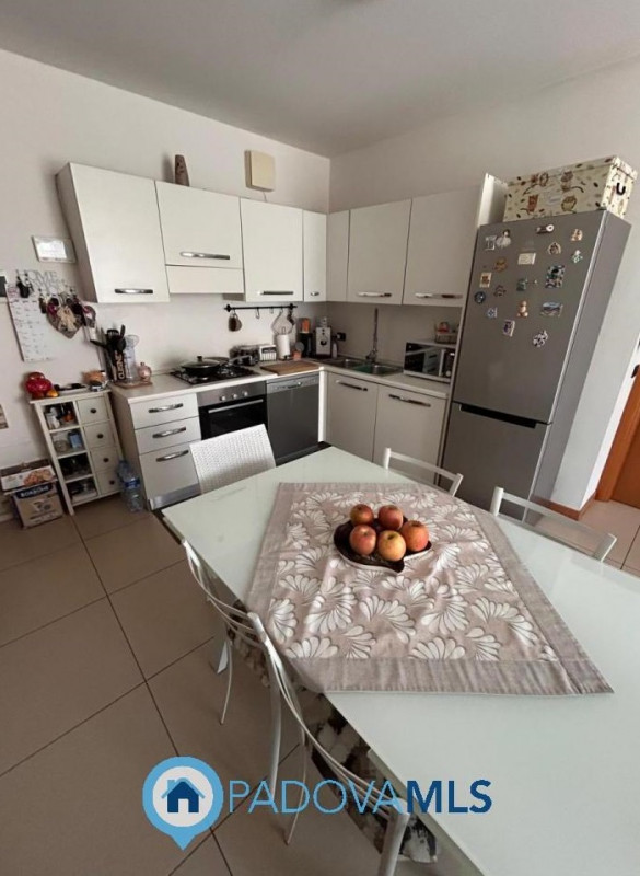 Immobile in esclusiva al Gruppo Padova MLS
PERAGA DI VIGONZA – APPARTAMENTO CON GIARDINO PRIVATO
...