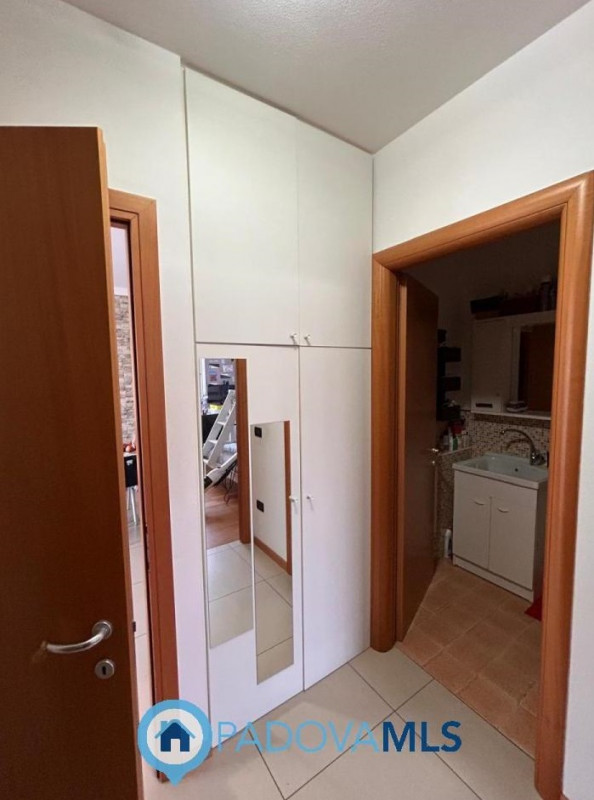 Immobile in esclusiva al Gruppo Padova MLS
PERAGA DI VIGONZA – APPARTAMENTO CON GIARDINO PRIVATO
...