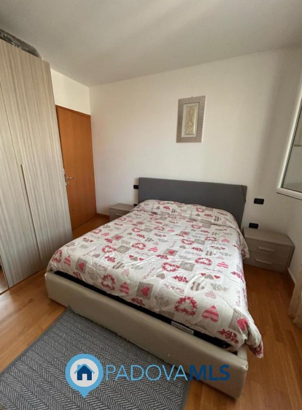 Immobile in esclusiva al Gruppo Padova MLS
PERAGA DI VIGONZA – APPARTAMENTO CON GIARDINO PRIVATO
...