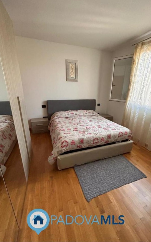 Immobile in esclusiva al Gruppo Padova MLS
PERAGA DI VIGONZA – APPARTAMENTO CON GIARDINO PRIVATO
...