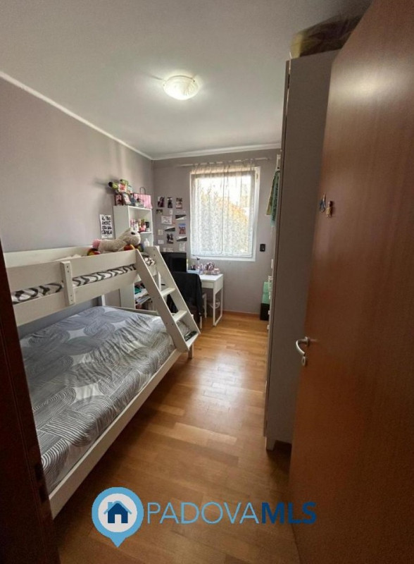 Immobile in esclusiva al Gruppo Padova MLS
PERAGA DI VIGONZA – APPARTAMENTO CON GIARDINO PRIVATO
...