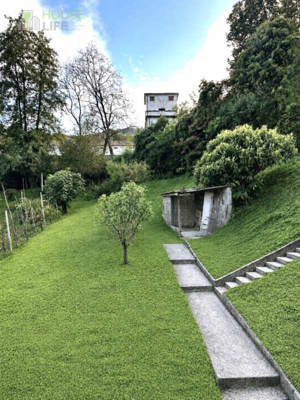 VELO D'ASTICO (VI) - In posizione comoda al centro del paese, ABITAZIONE SINGOLA composta da due ...