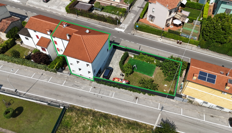 ZANE' porzione di villa con 300 mq. di giardino € 335.000,00

08.07.2026 OPEN HOUSE DAY dalle 17....