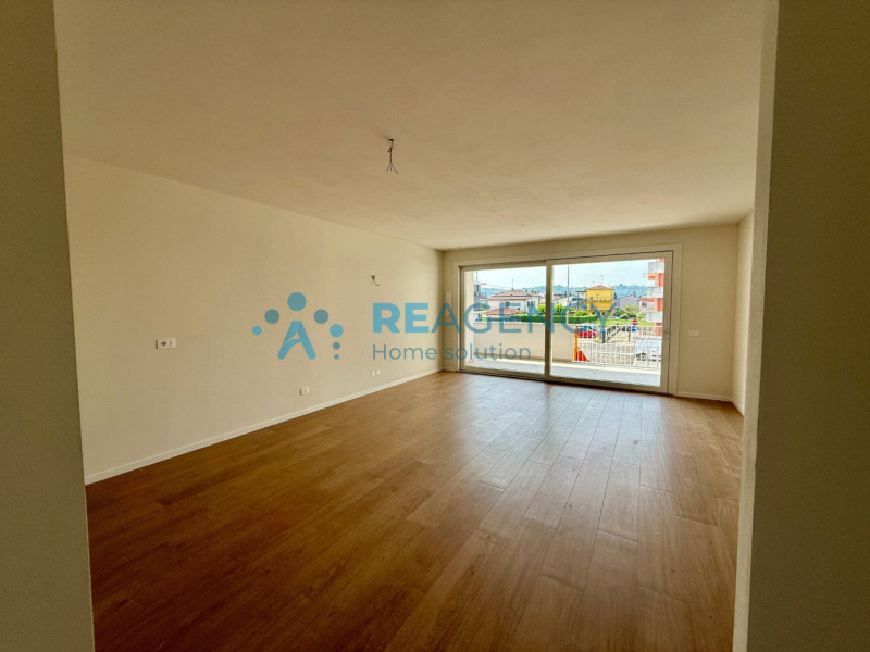 Stai cercando un NUOVO APPARTAMENTO TRICAMERE CON TERRAZZO ABITABILE IN CLASSE A4?

Approfitta de...