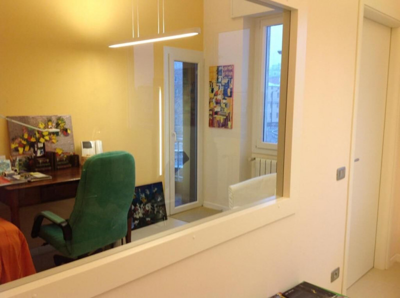 immobile ad investimento in zona centrale area stazione, completamente ristrutturato.<br><br>Ref:...