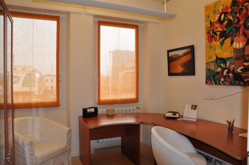 immobile ad investimento in zona centrale area stazione, completamente ristrutturato.<br><br>Ref:...
