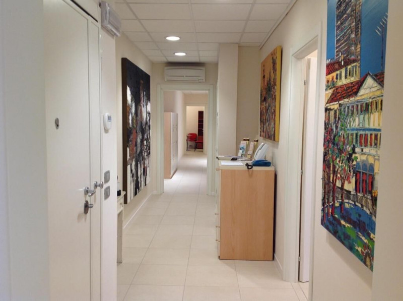 immobile ad investimento in zona centrale area stazione, completamente ristrutturato.<br><br>Ref:...
