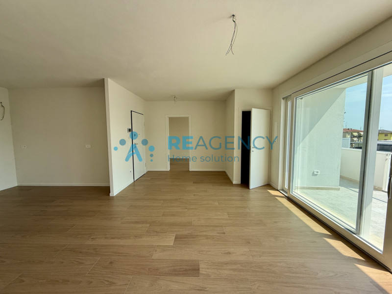 Stai cercando un NUOVO APPARTAMENTO TRICAMERE CON TERRAZZO ABITABILE IN CLASSE A4?

Approfitta de...