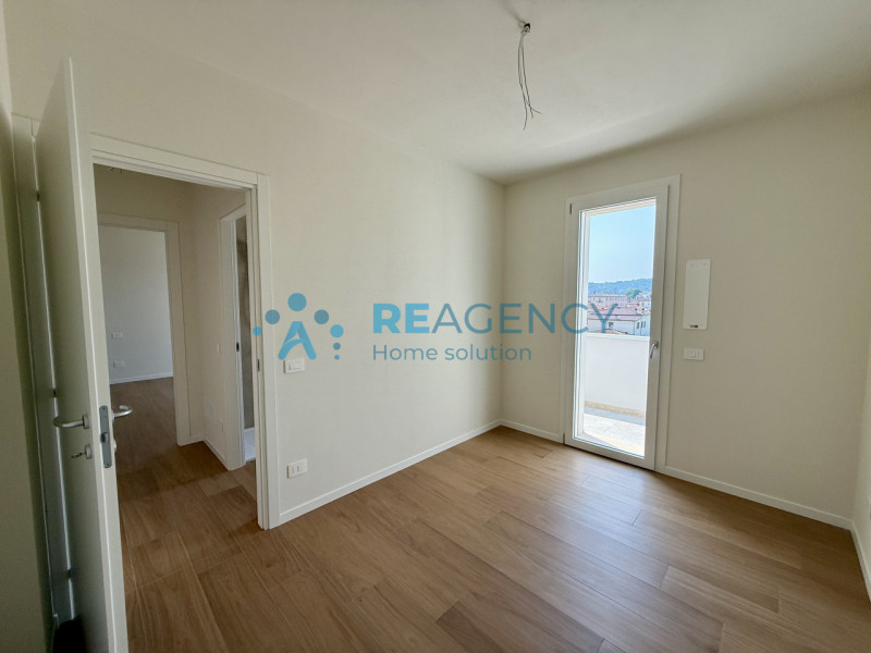 Stai cercando un NUOVO APPARTAMENTO TRICAMERE CON TERRAZZO ABITABILE IN CLASSE A4?

Approfitta de...