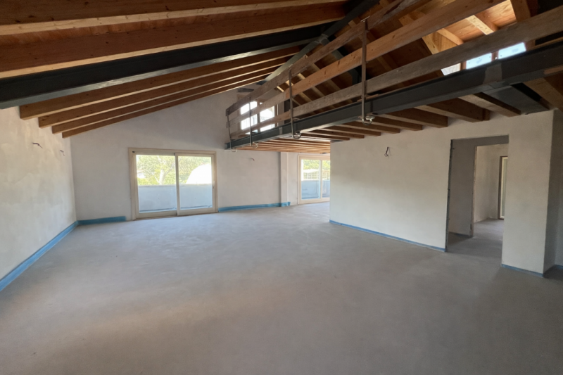 SCHIO - Appartamento ultimo piano con soppalco - 380.000,00€

Trattativa Unica immobiliare, Zanè ...