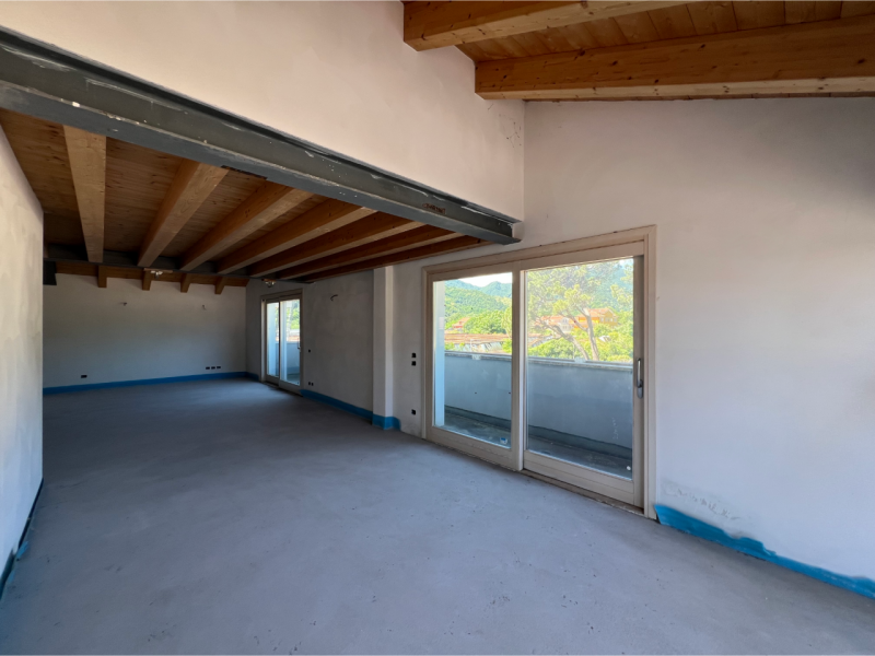 SCHIO - Appartamento ultimo piano con soppalco - 380.000,00€

Trattativa Unica immobiliare, Zanè ...
